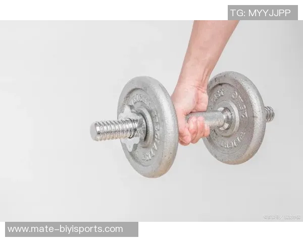 单臂哑铃训练的全面指南助你塑造完美上身线条与力量提升技巧